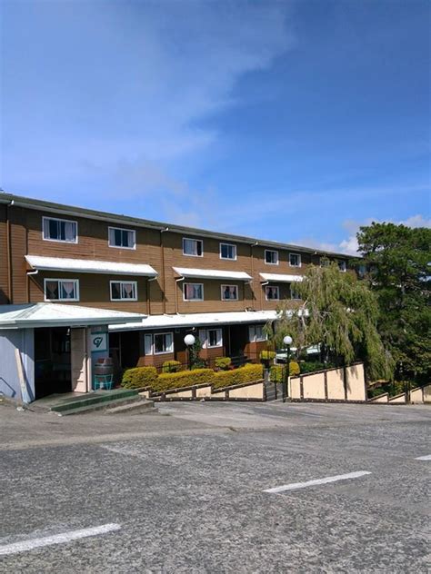 GREEN VALLEY BAGUIO HOTEL AND RESORT .